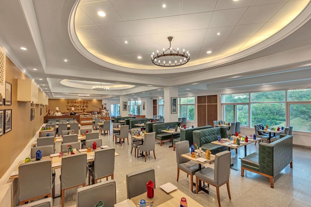 Club Mahindra Kandāghāt Kültér fotó